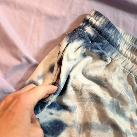 THREE pairs SIZE SMALL baggy sweatpants (Ava James, Joy Lab, Universal Thread) - Picture 4 of 14